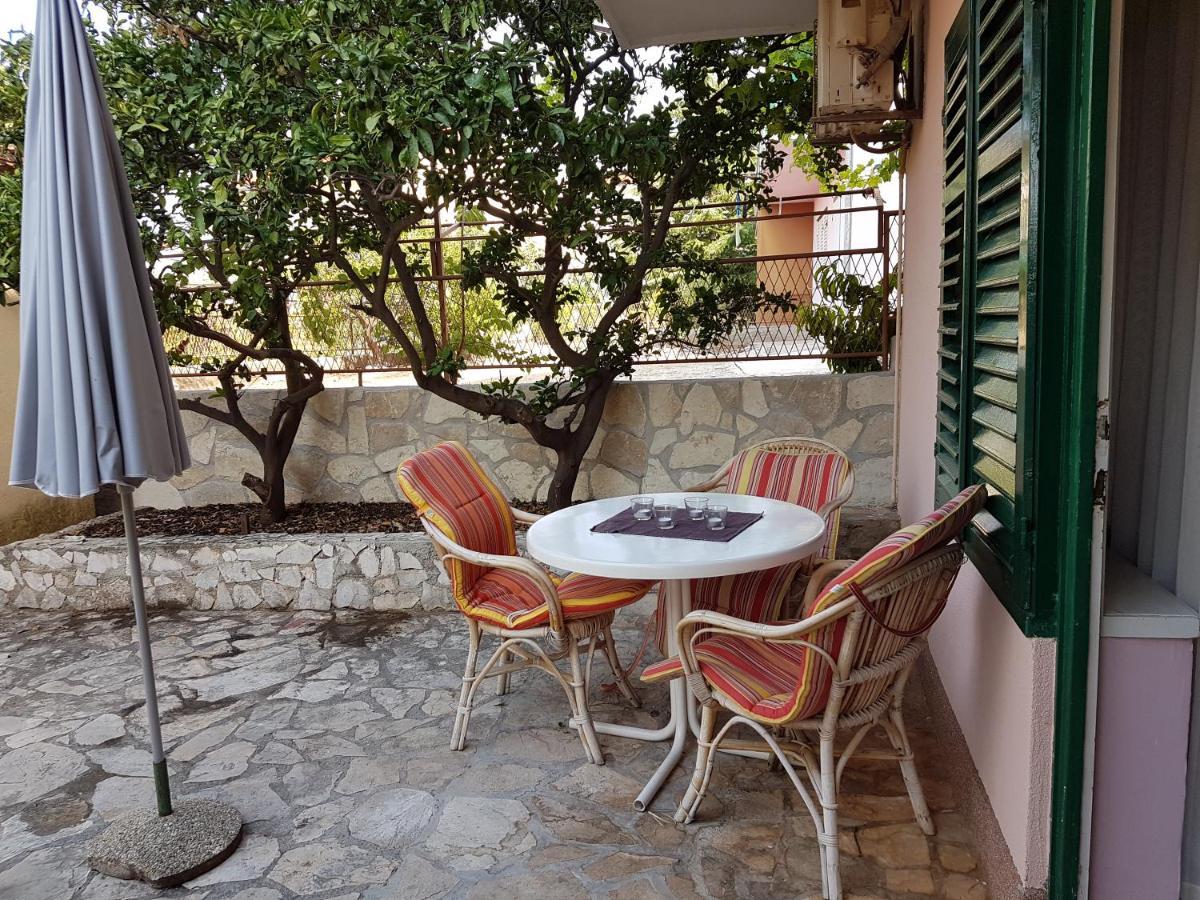 Apartments Lujo Primošten Extérieur photo